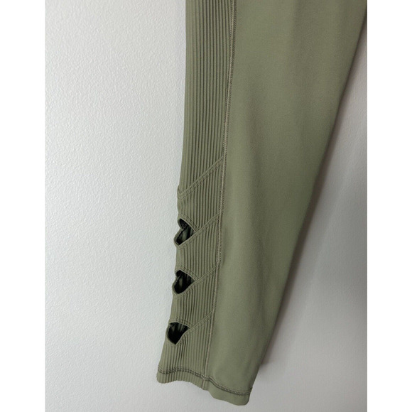Athleta Women Salutation Stash Pocket Cutout 7/8 Tight 657523 Sage Green S - Picture 4 of 8